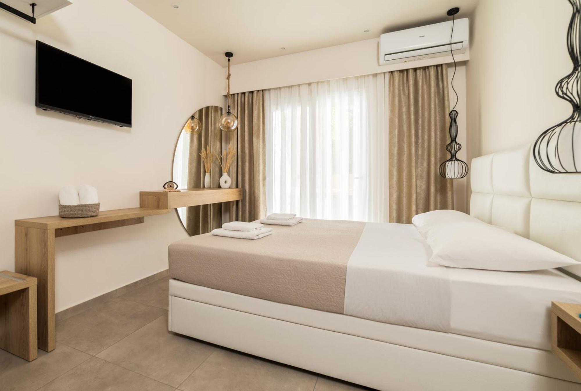 Mystery Suites And Apartments เนปอรอย ภายนอก รูปภาพ