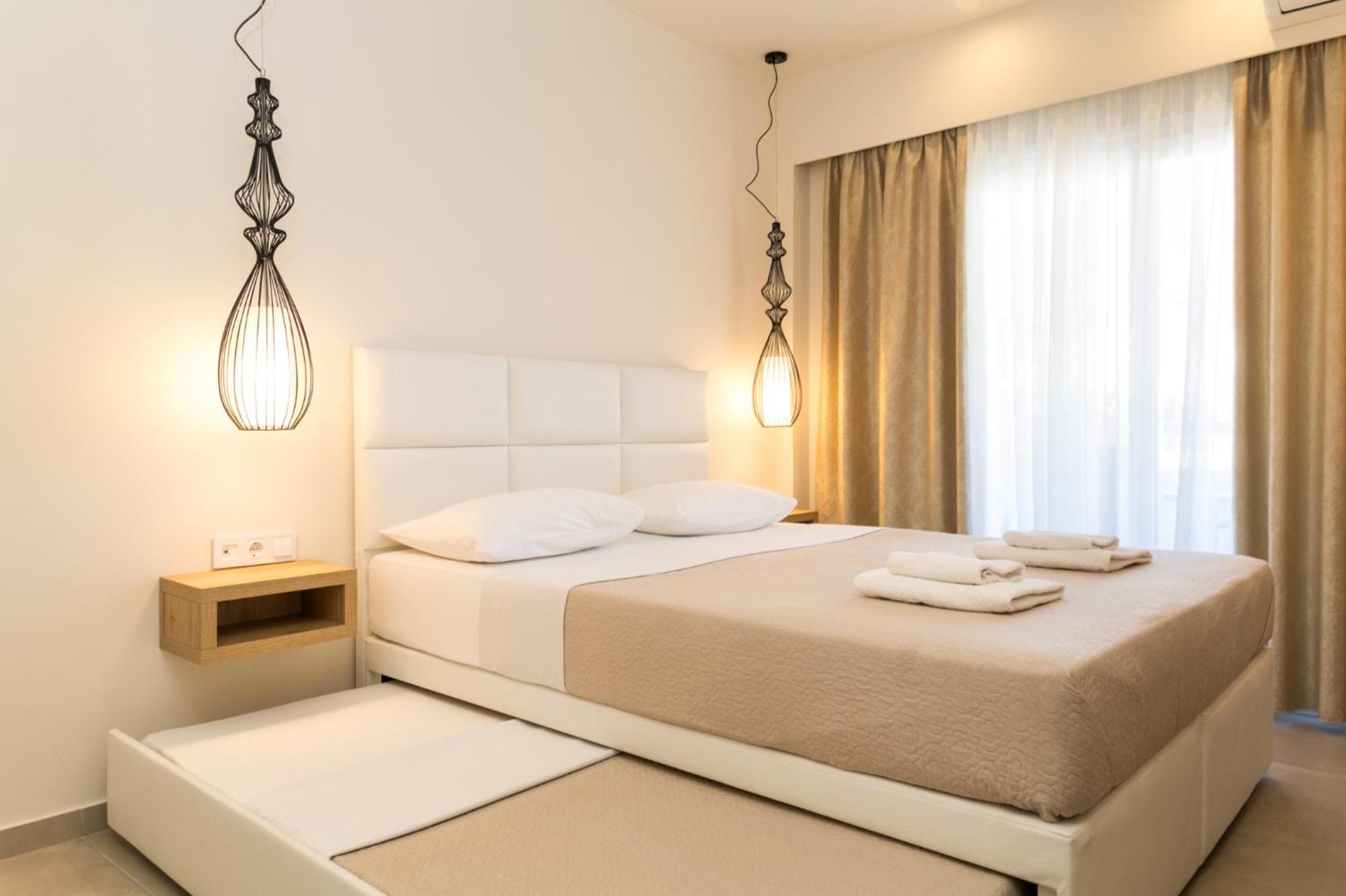 Mystery Suites And Apartments เนปอรอย ภายนอก รูปภาพ