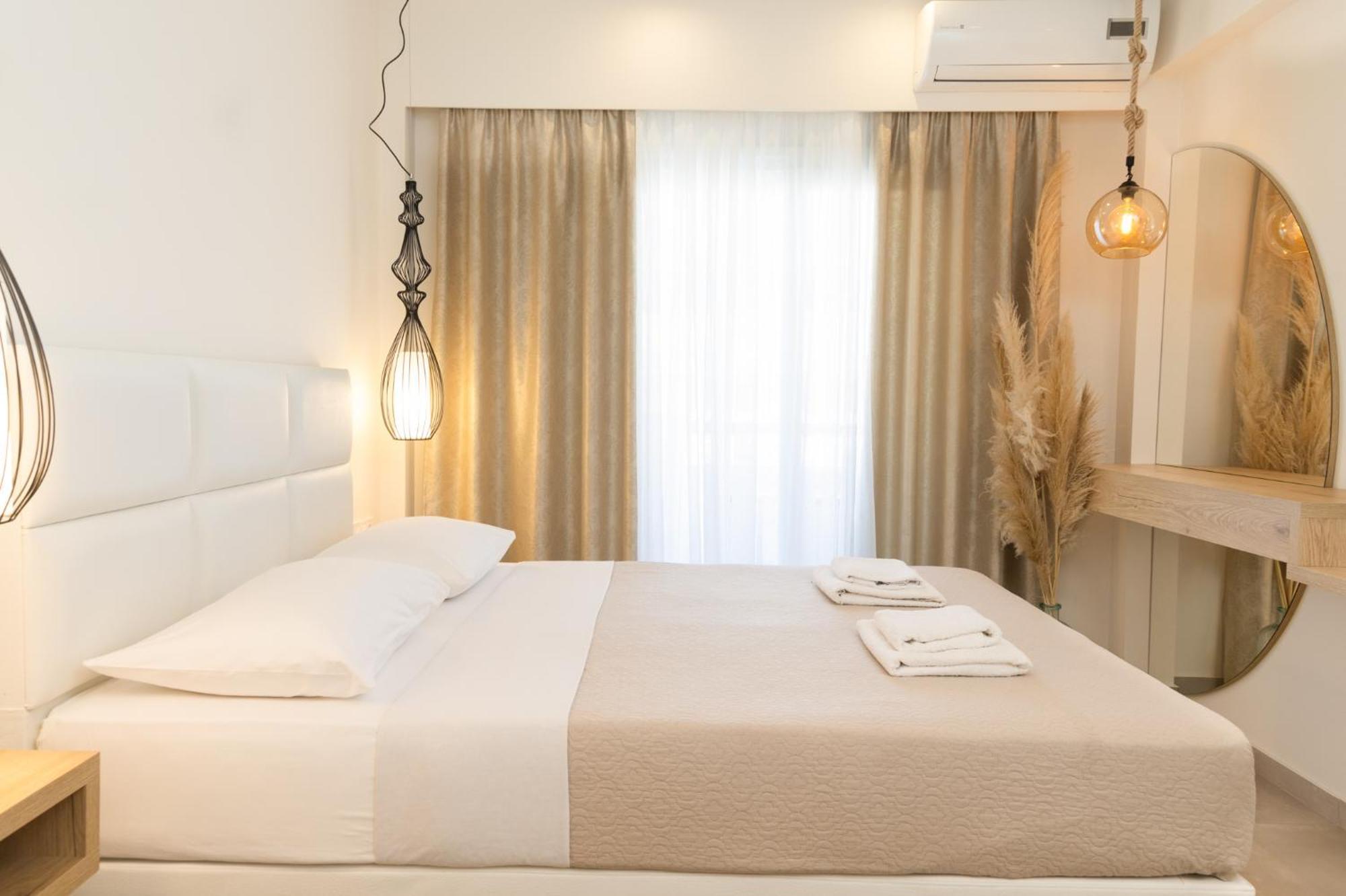 Mystery Suites And Apartments เนปอรอย ภายนอก รูปภาพ