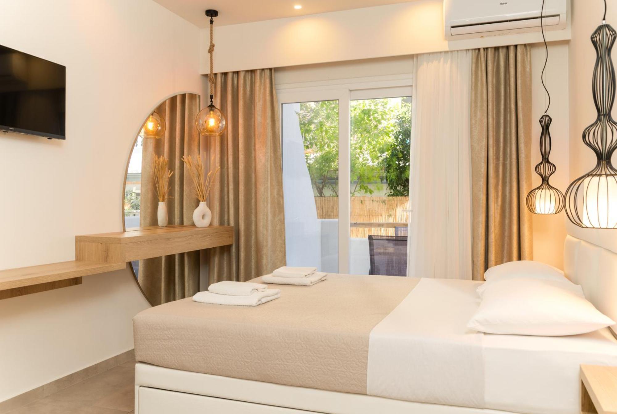 Mystery Suites And Apartments เนปอรอย ภายนอก รูปภาพ